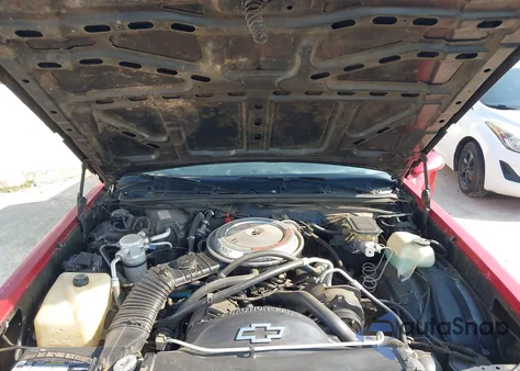 1988 Chevrolet Monte Carlo из США, поврежденный, VIN 1G1GZ11GXJP128530